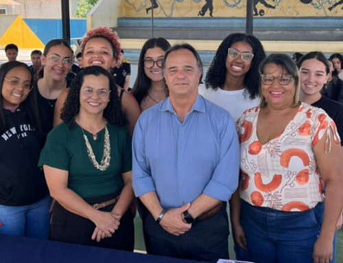 DEPUTADO MAURO TRAMONTE VISITA ESCOLAS  MONTE SINAI E RAYMUNDO CÂNDIDO  EM ESMERALDAS