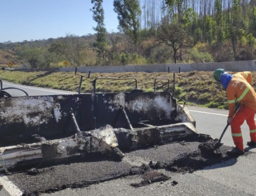 AS OBRAS NÃO PARAM NA BR-040, ENTRE CRISTALINA E BELO HORIZONTE