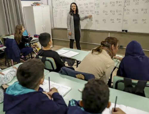 SENADO APROVA MP QUE ESTABELECE PISO DE R$ 5.130 PARA PROFESSORES