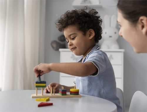NEURODIVERGENTES: QUANDO O CUIDADO, A NEUROCIÊNCIA E O DIREITO CAMINHAM JUNTOS