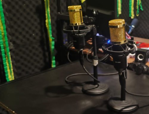 RÁDIO E PODCASTS INFLUENCIAM DECISÃO DE COMPRA DE 74% DOS OUVINTES, APONTA PESQUISA